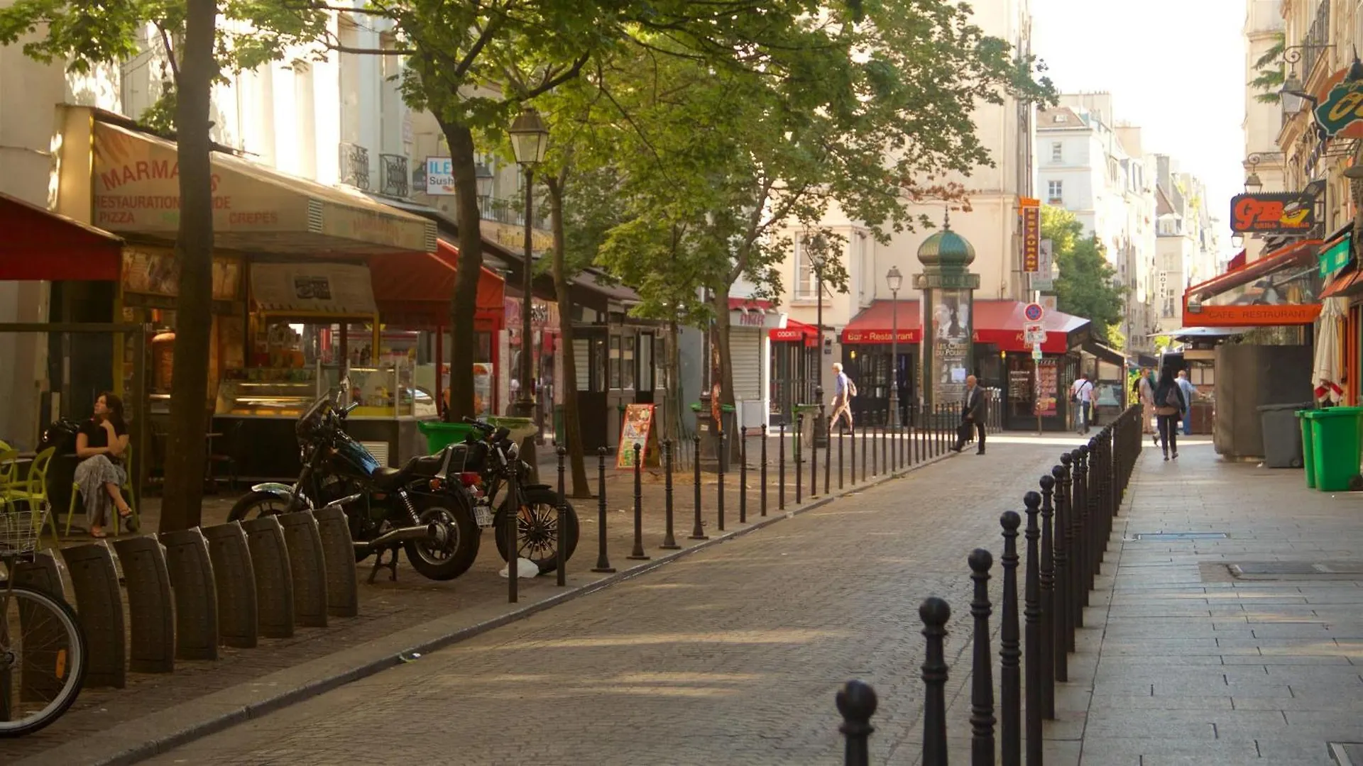 Unique Flat Near Louvre & Palais Royal Apartment *
